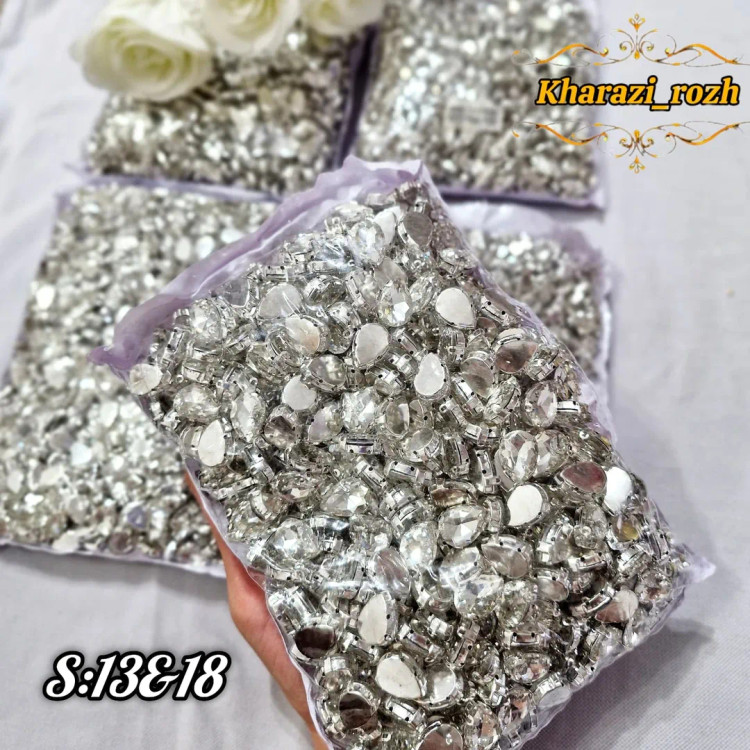 نگین شیشه ای پایه متصل بسته کوچک ۱۰۰ تایی