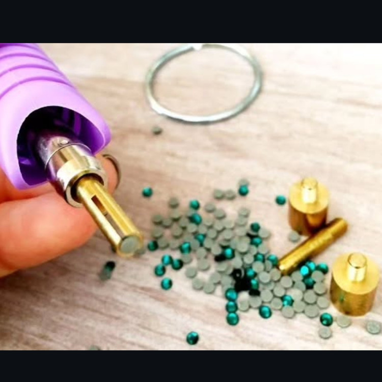 دستگاه نگین زن برقی